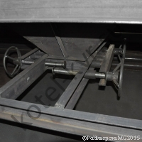 Затвор бункера